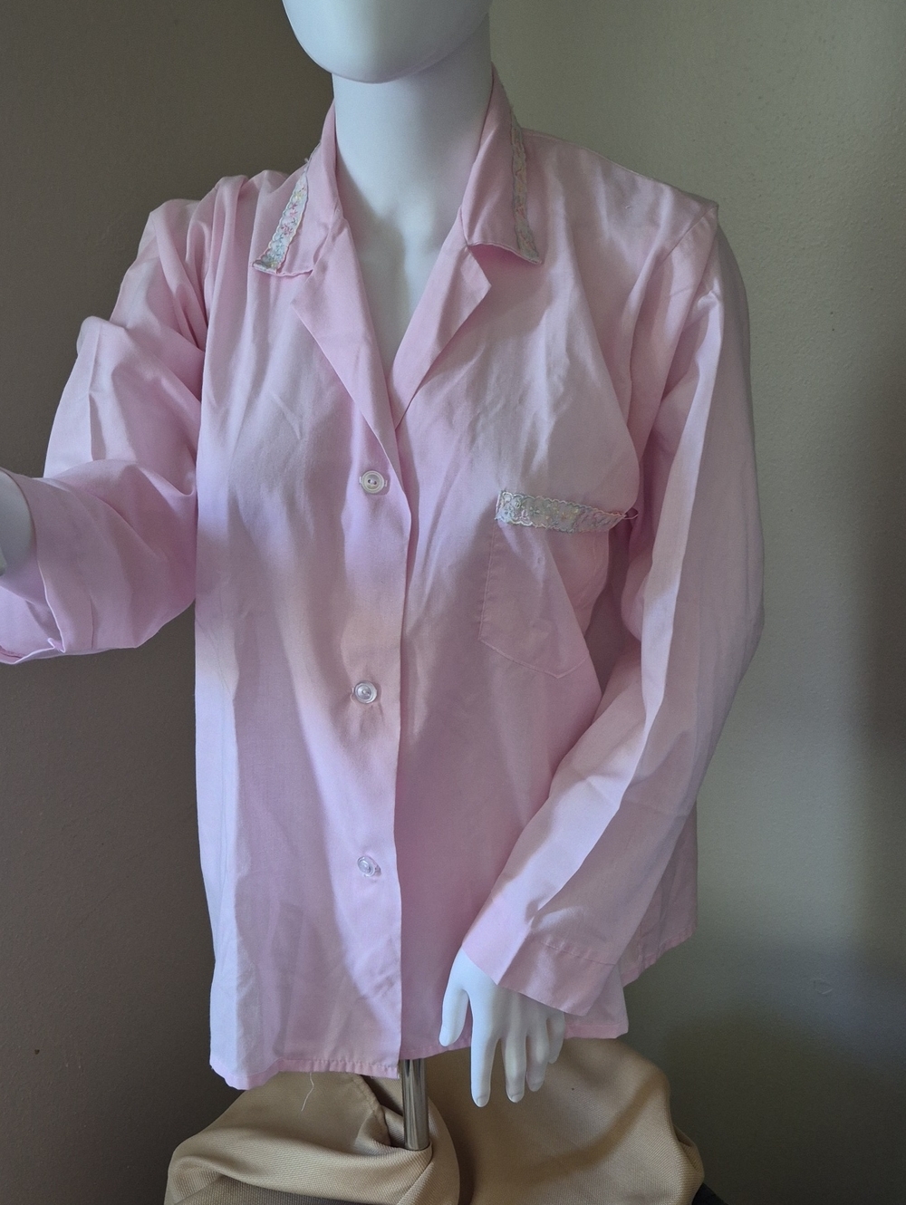 Carolee Pale Womens PAJAMA PANT SET Button-Down Shirt with Floral Trim SIZE 10